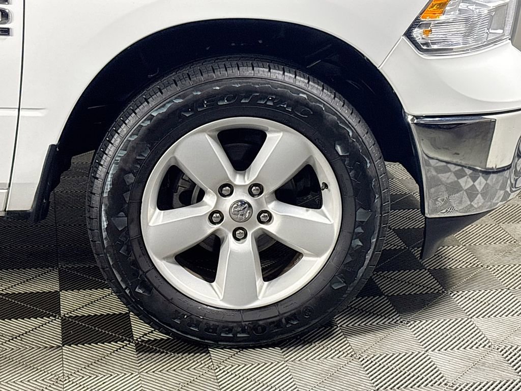 Used 2024 RAM 1500 Classic SLT image 22