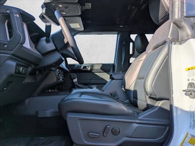 New 2025 Ford Bronco Outer Banks image 4
