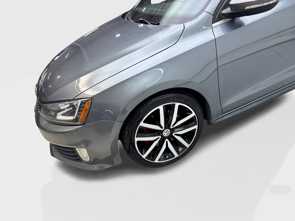 Used 2014 Volkswagen Jetta GLI Autobahn FWD image 18