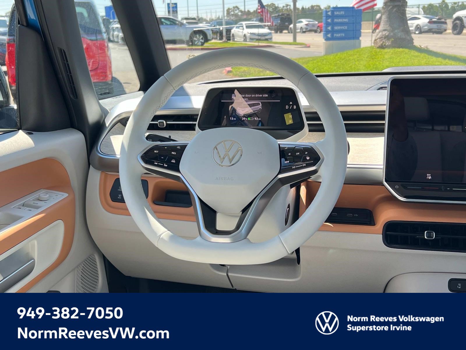 New 2025 Volkswagen ID. Buzz 1st Edition image 6