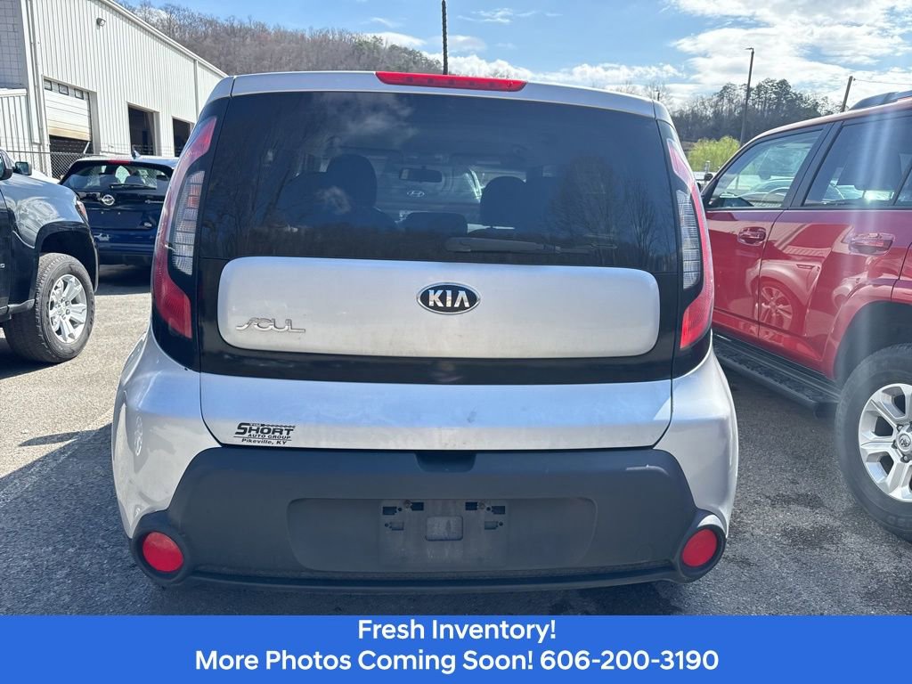Used 2015 Kia Soul + image 5