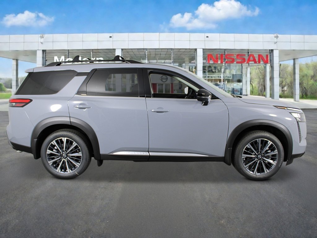 New 2026 Nissan Pathfinder Platinum w/ Cargo Package FWD image 6