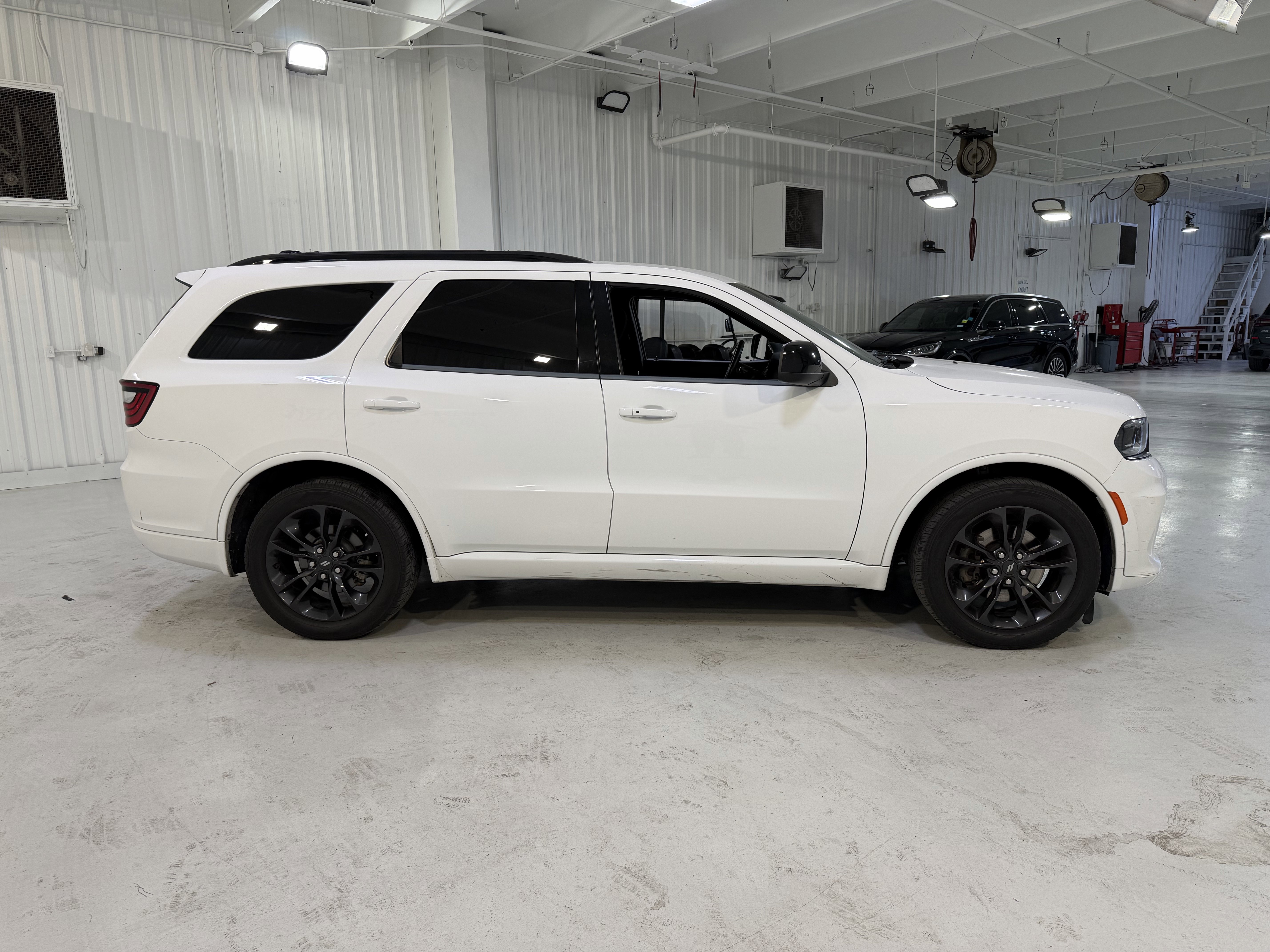Used 2023 Dodge Durango GT image 6
