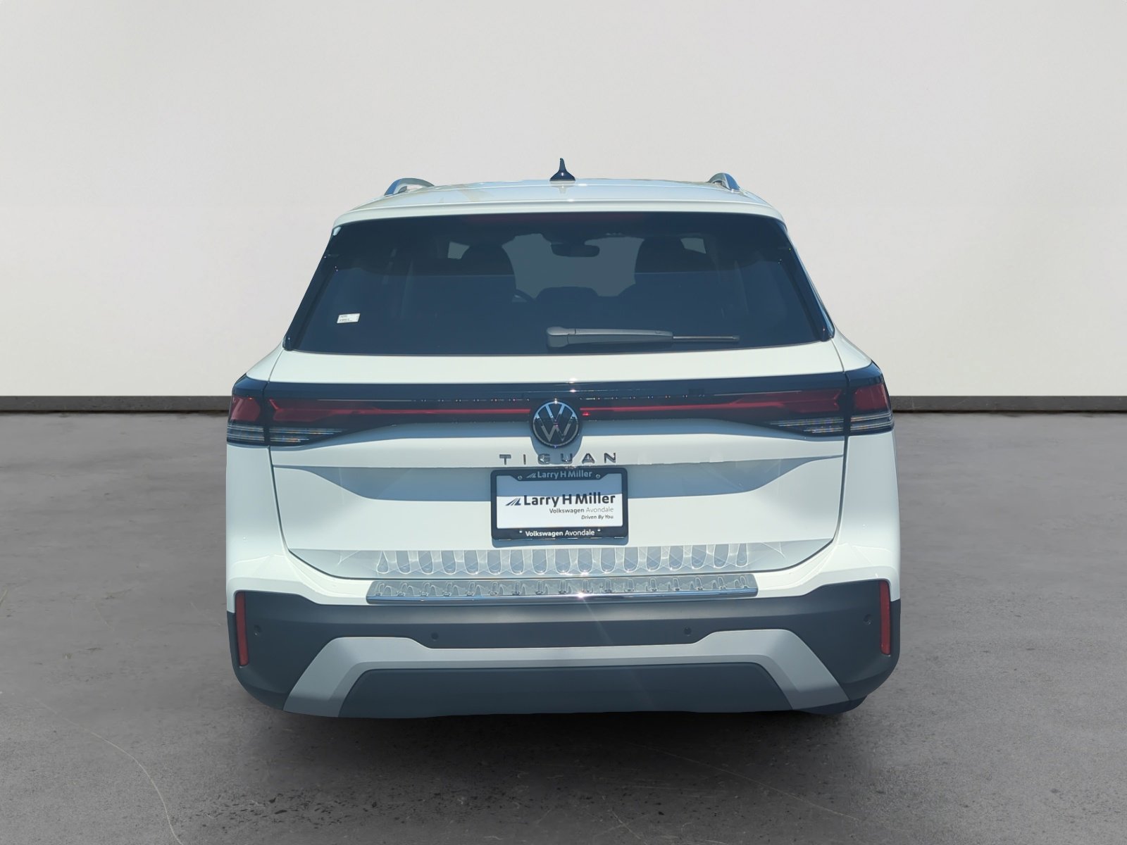 New 2025 Volkswagen Tiguan S image 4