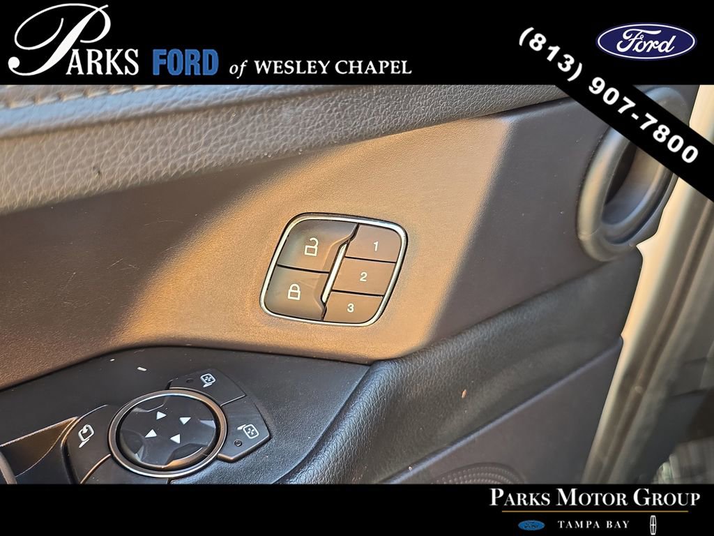 Used 2019 Ford Expedition Max Limited RWD image 19