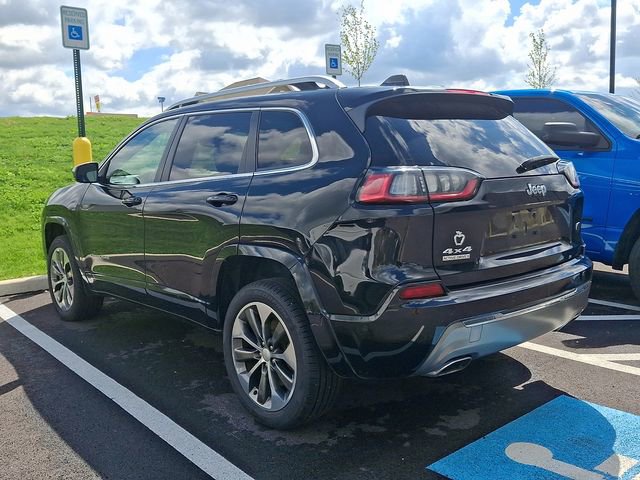 Used 2019 Jeep Cherokee Overland w/ Technology Group AWD/4WD image 3