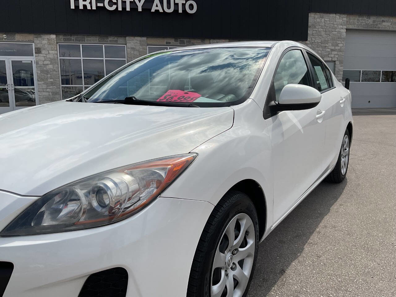 Used 2012 MAZDA MAZDA3 i Sport FWD image 2