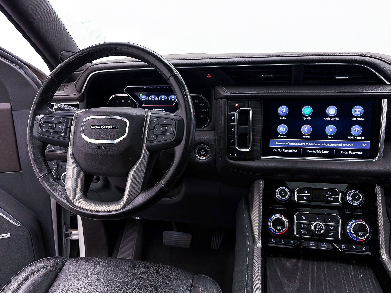 Used 2021 GMC Yukon XL Denali w/ Denali Premium Package image 6