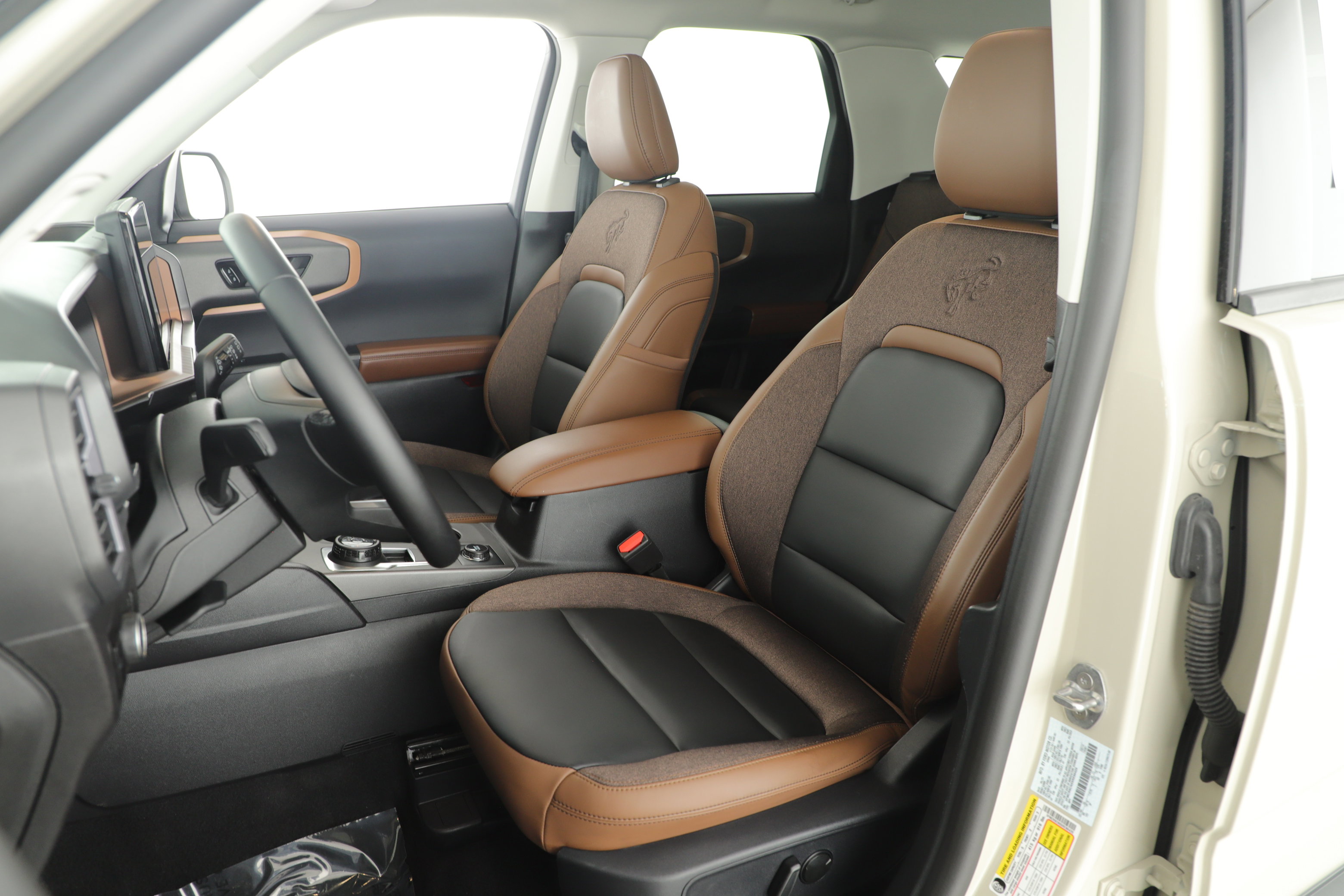 Used 2025 Ford Bronco Sport Outer Banks w/ Outer Banks Tech Package+ image 10