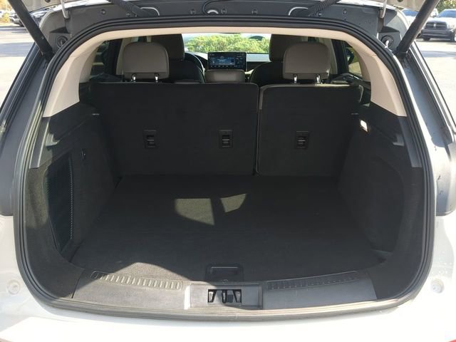 Used 2023 Lincoln Corsair Reserve image 14