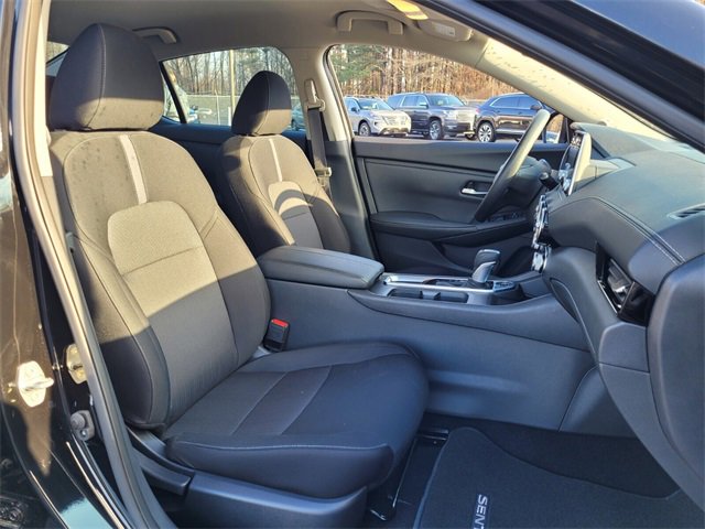 Certified 2025 Nissan Sentra SV image 12