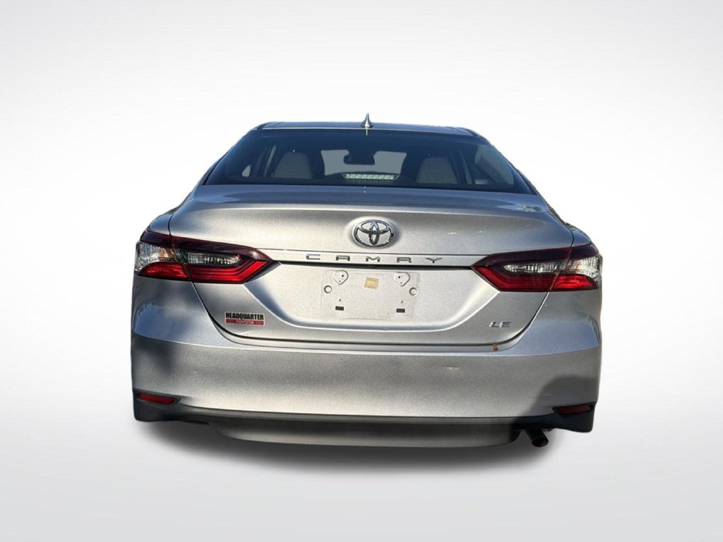 Used 2024 Toyota Camry LE w/ Convenience Package FWD image 7