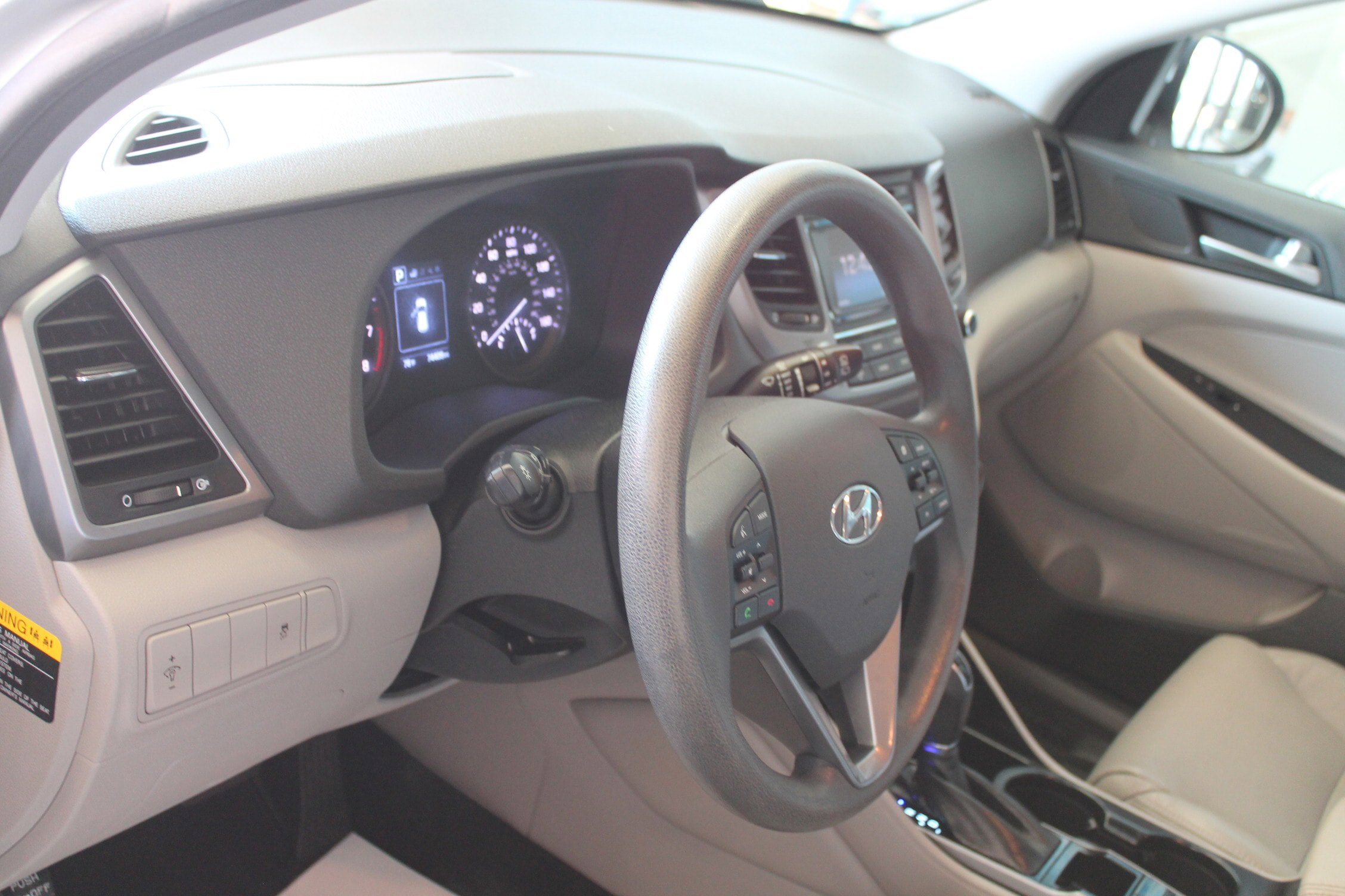 Used 2016 Hyundai Tucson SE w/ Option Group 02 image 16
