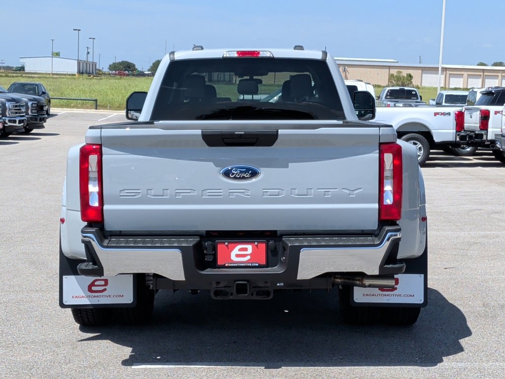 New 2026 Ford F350 XLT AWD/4WD image 7