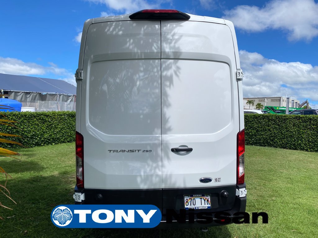 Used 2025 Ford Transit 250 148 High Roof RWD image 4