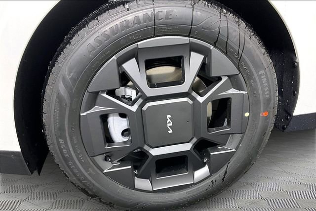 New 2026 Kia Carnival SX FWD image 13