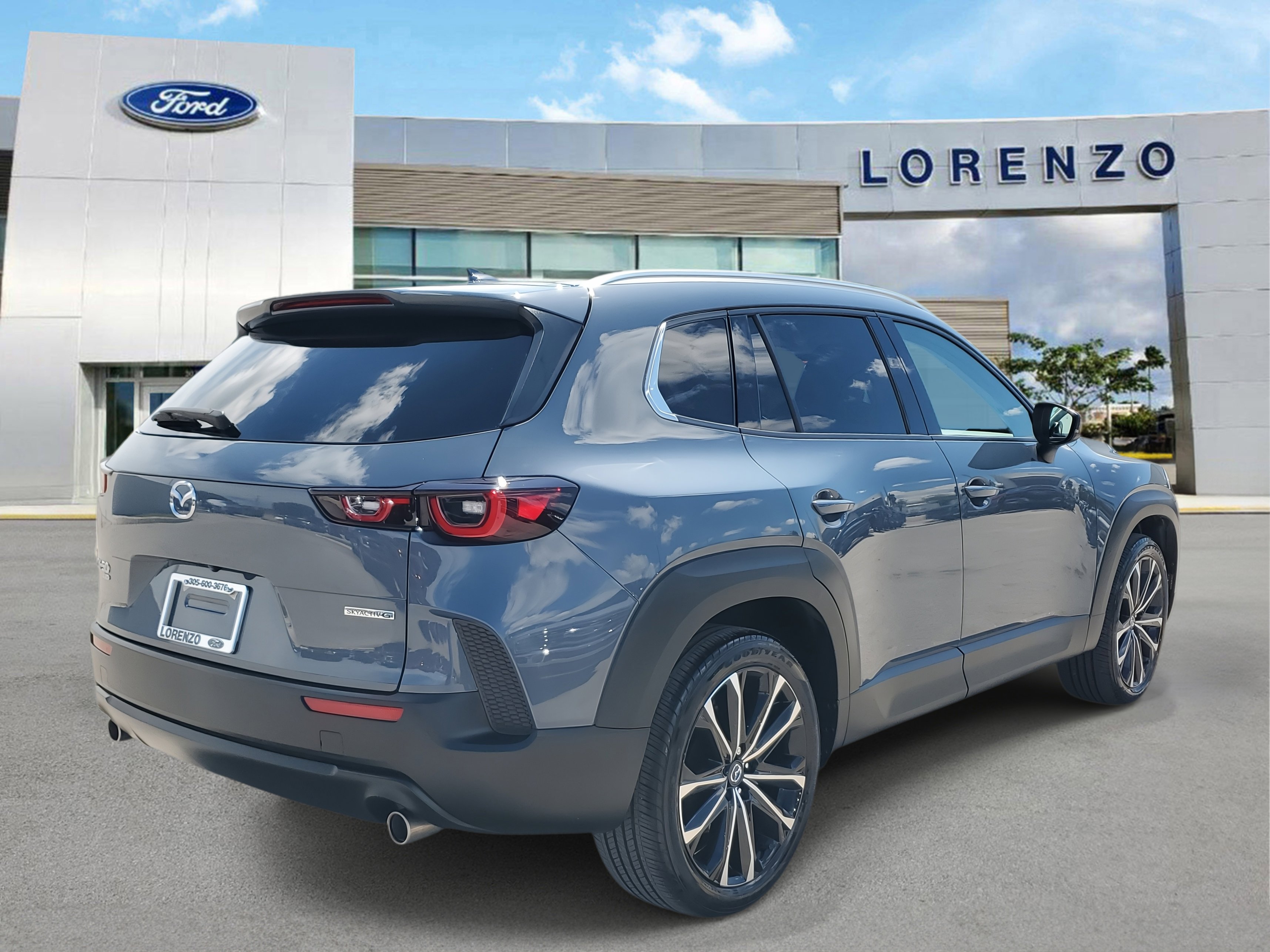 Used 2024 MAZDA CX-50 AWD 2.5 S w/ Cargo Package image 5