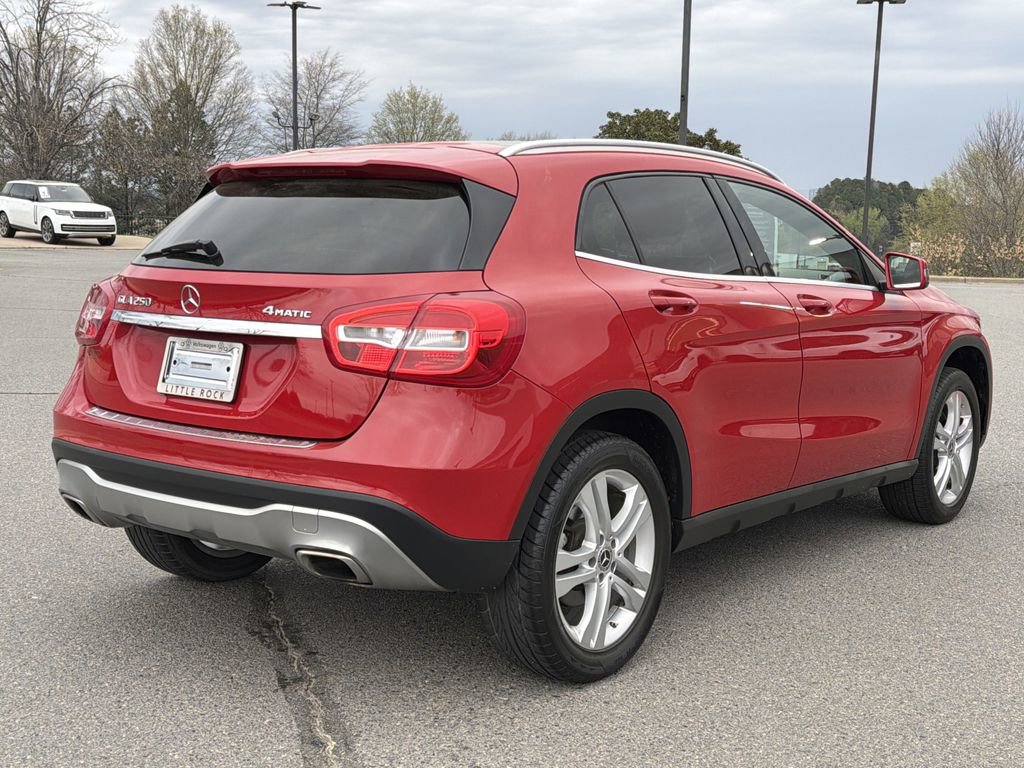 Used 2018 Mercedes-Benz GLA 250 4MATIC image 5