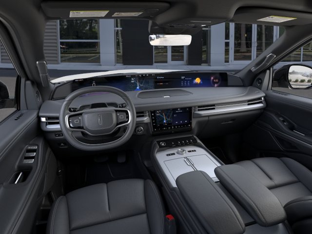 New 2026 Lincoln Navigator L Reserve w/ Jet Appearance Package AWD/4WD image 9
