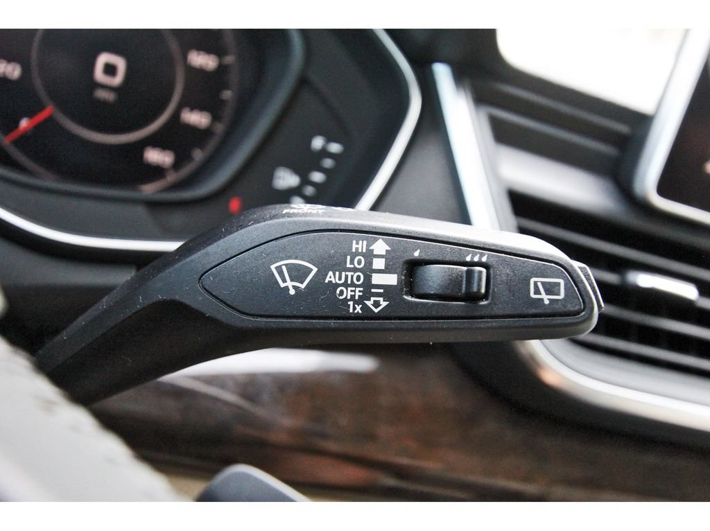 Used 2019 Audi Q5 2.0T Premium Plus w/ Premium Plus Package AWD/4WD image 21