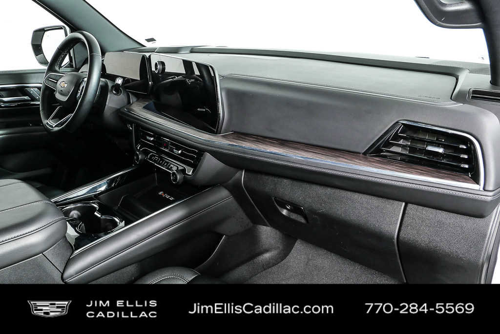 Used 2025 Chevrolet Tahoe LT RWD image 23