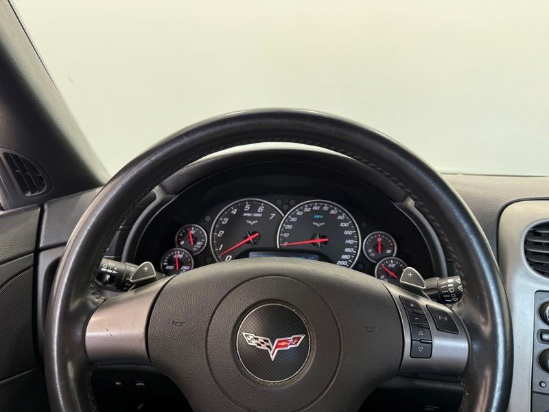 Used 2007 Chevrolet Corvette Convertible w/ Preferred Equipment Group RWD image 21