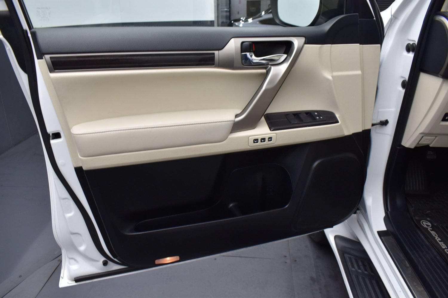 Used 2020 Lexus GX 460 Premium AWD/4WD image 5
