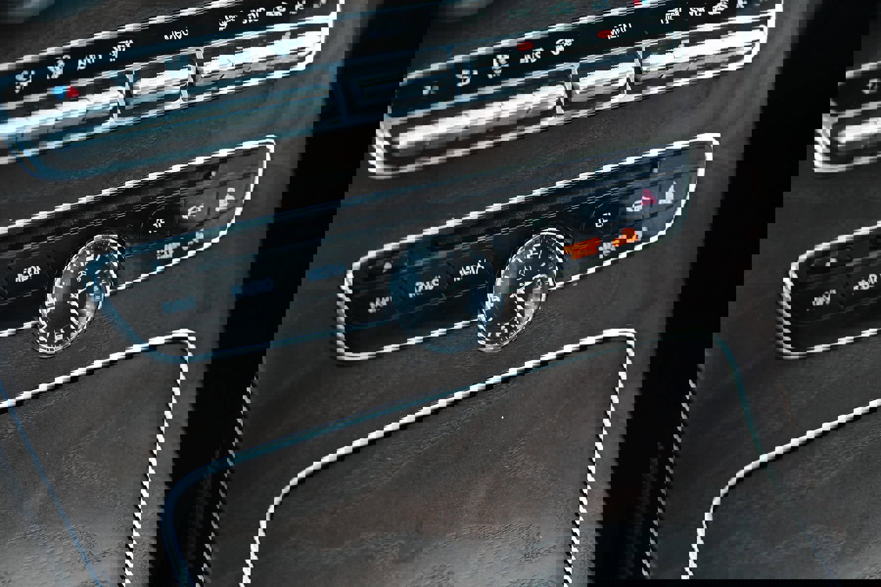 Used 2018 Mercedes-Benz C 300 4MATIC Sedan image 28