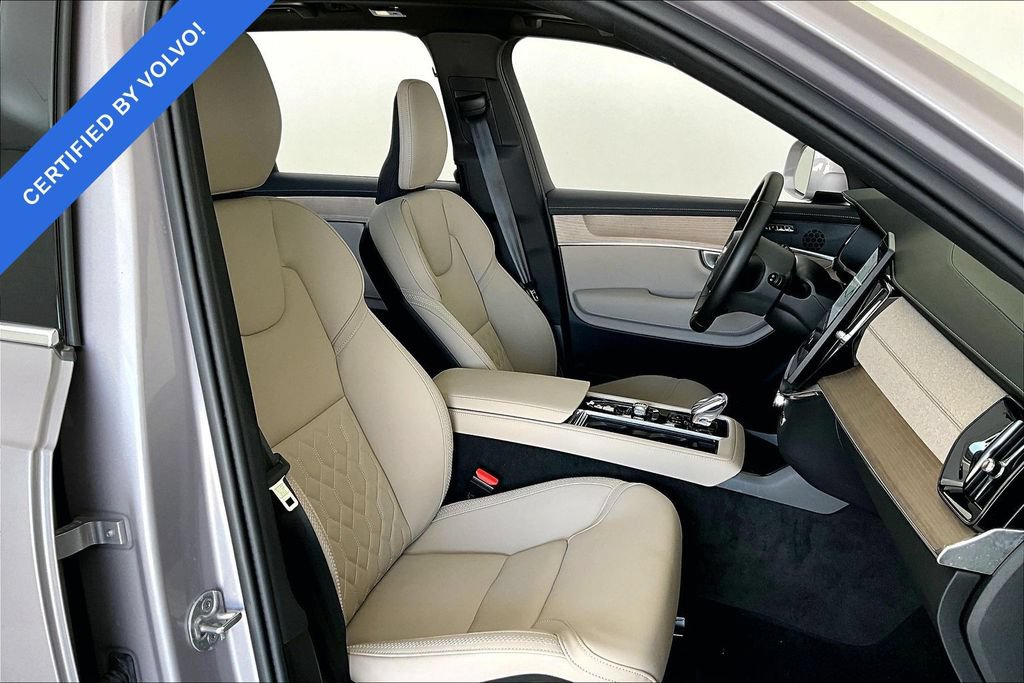Certified 2026 Volvo XC90 B5 Plus w/ Protection Package Premier AWD/4WD image 8