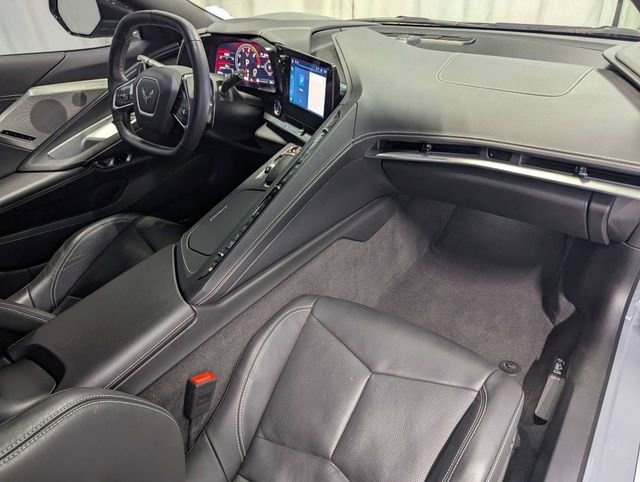 Used 2024 Chevrolet Corvette Stingray Preferred Cpe w/ 2LT RWD image 9