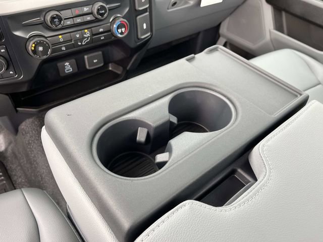 Used 2026 Ford F250 XL w/ F-250 >10K GVWR Package image 25