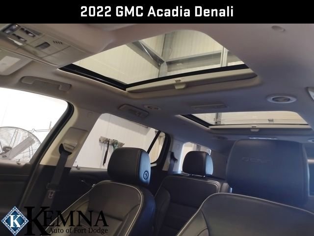 Used 2022 GMC Acadia Denali w/ Denali Ultimate Package image 22