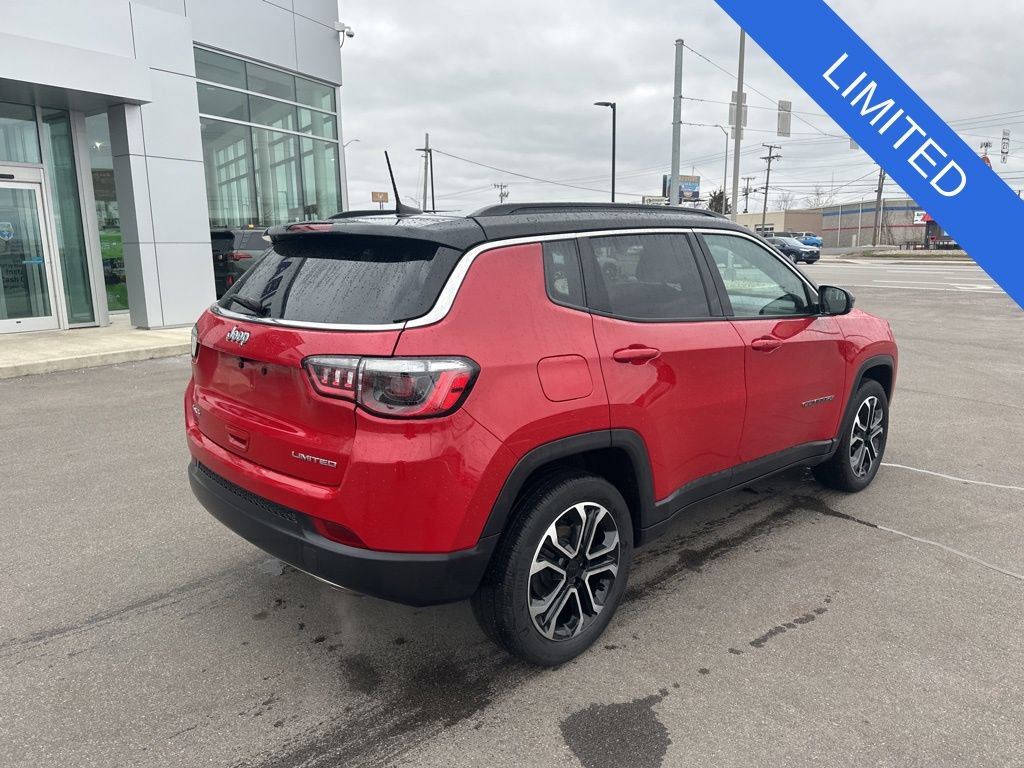 Used 2023 Jeep Compass Limited AWD/4WD image 6