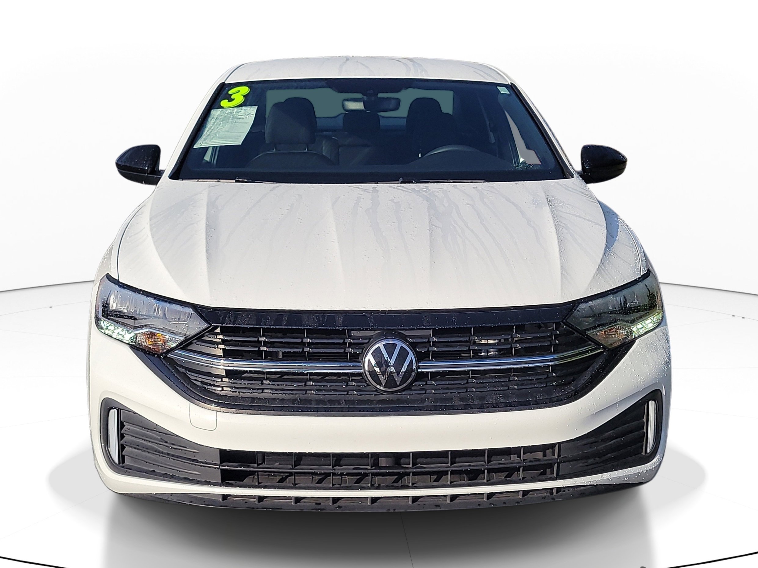 Used 2023 Volkswagen Jetta Sport image 2