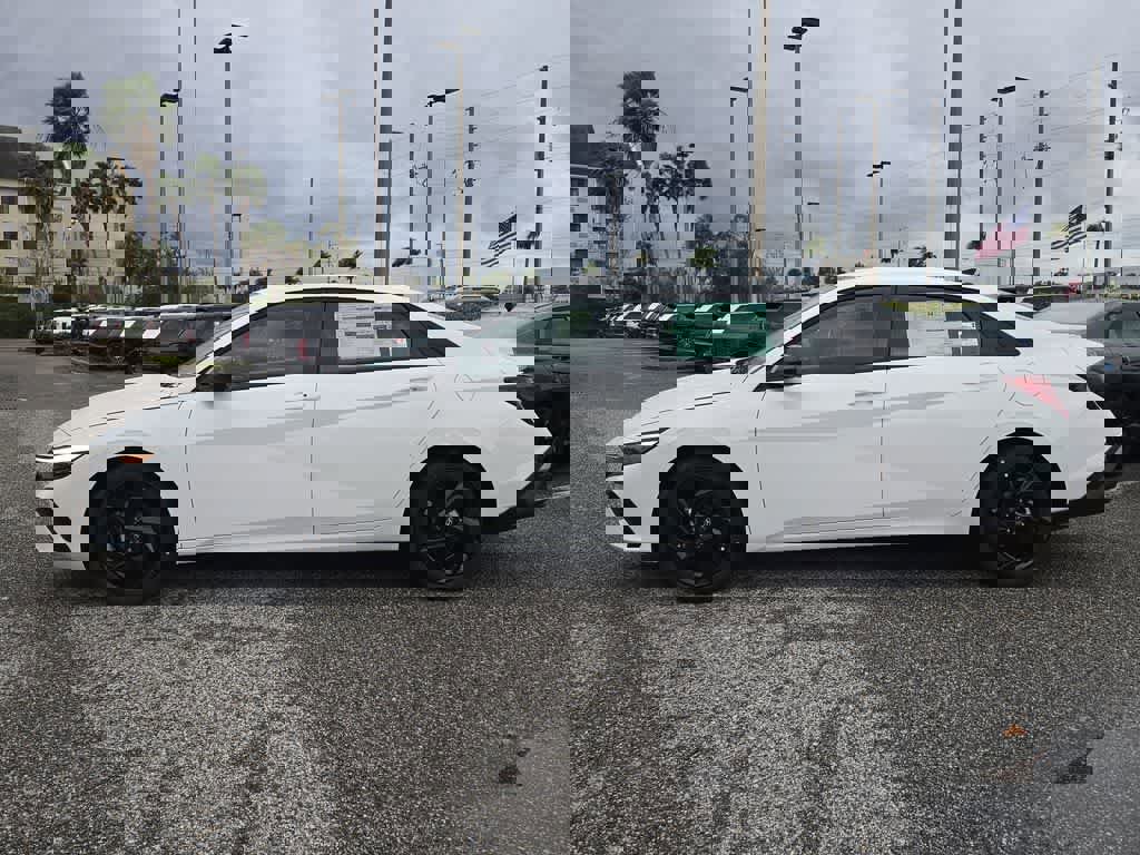 New 2026 Hyundai Elantra Sport image 3