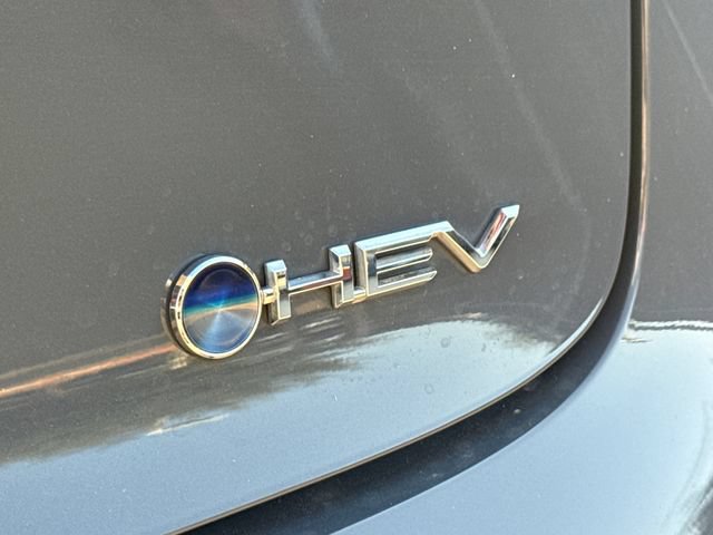 Used 2023 Toyota Prius XLE FWD image 9