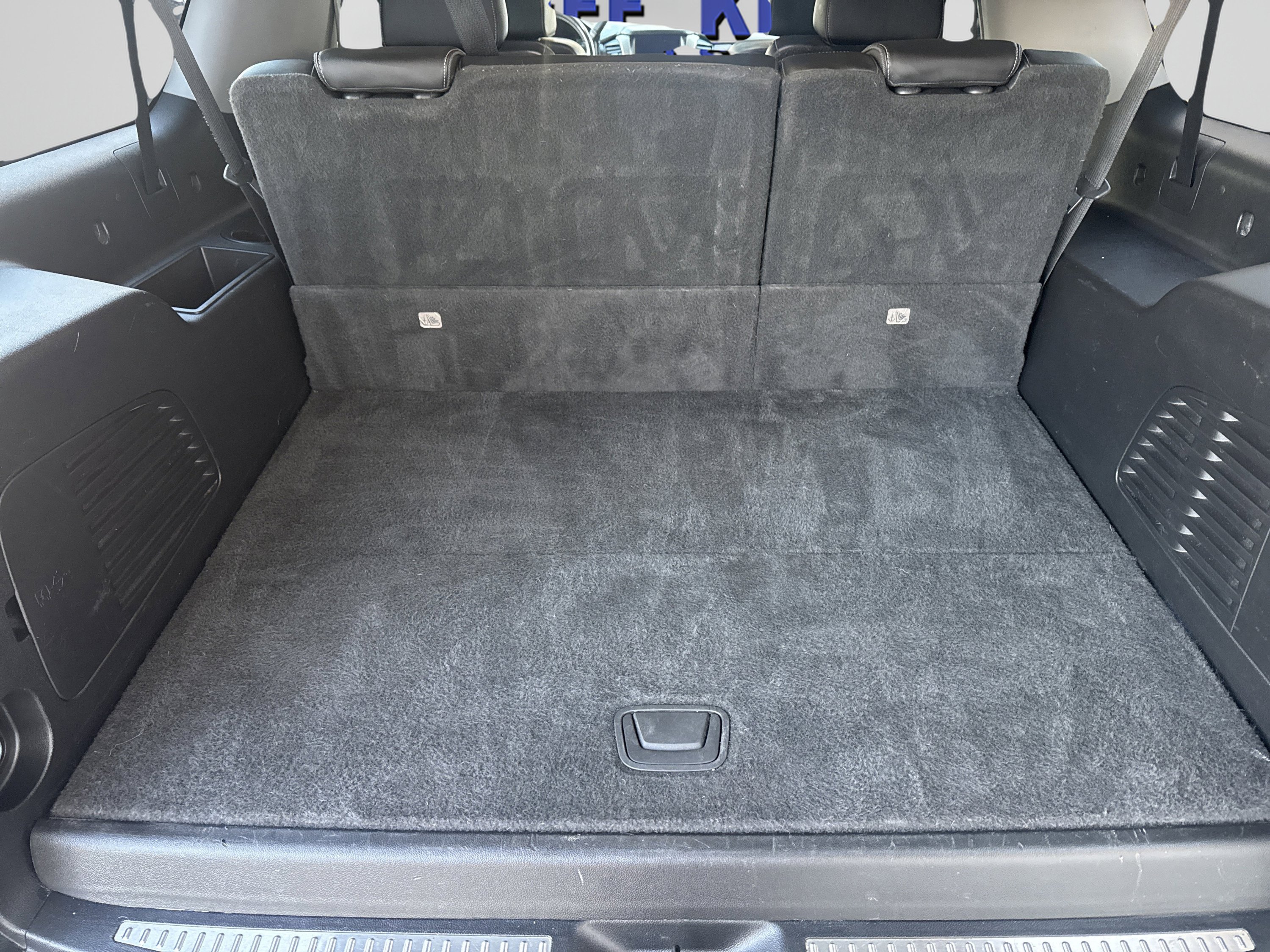 Used 2018 GMC Yukon XL Denali w/ Denali Ultimate Package image 9