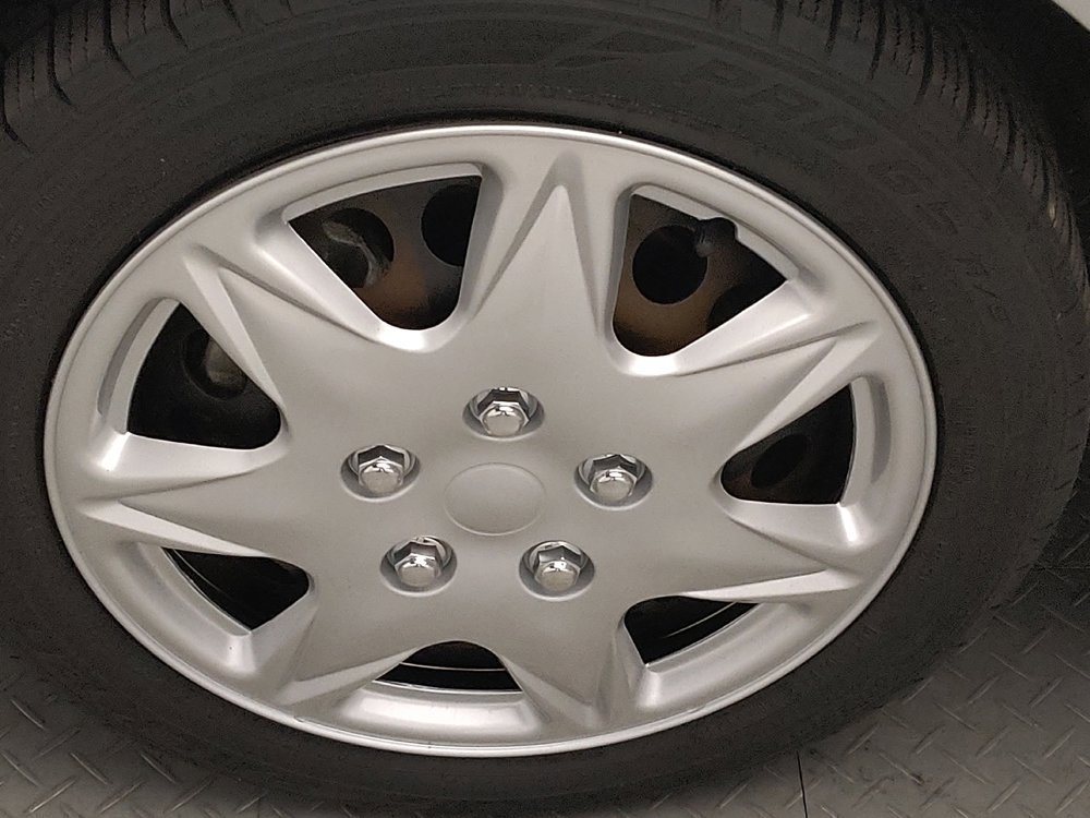 Used 2020 Chevrolet Spark LS FWD image 31