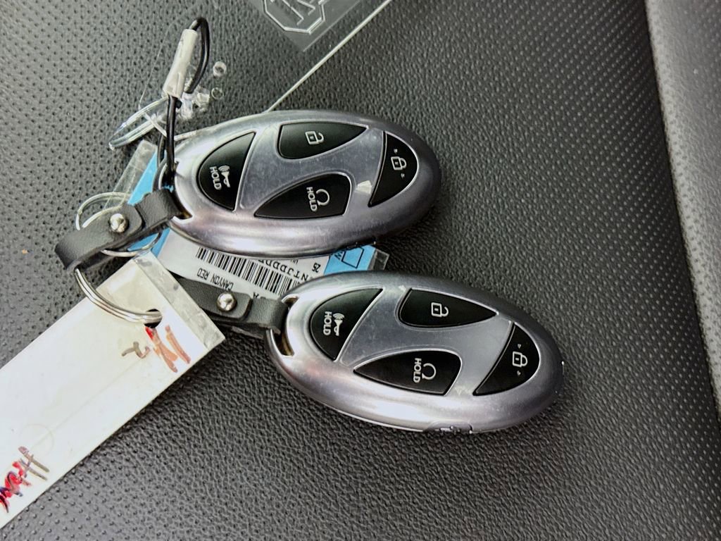 Certified 2025 Hyundai Santa Cruz XRT AWD/4WD image 33