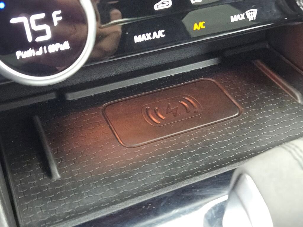 Used 2024 Jaguar F-PACE R-Dynamic S image 30