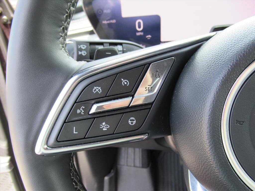 Used 2025 Buick Enclave Avenir w/ Super Cruise Package AWD/4WD image 25