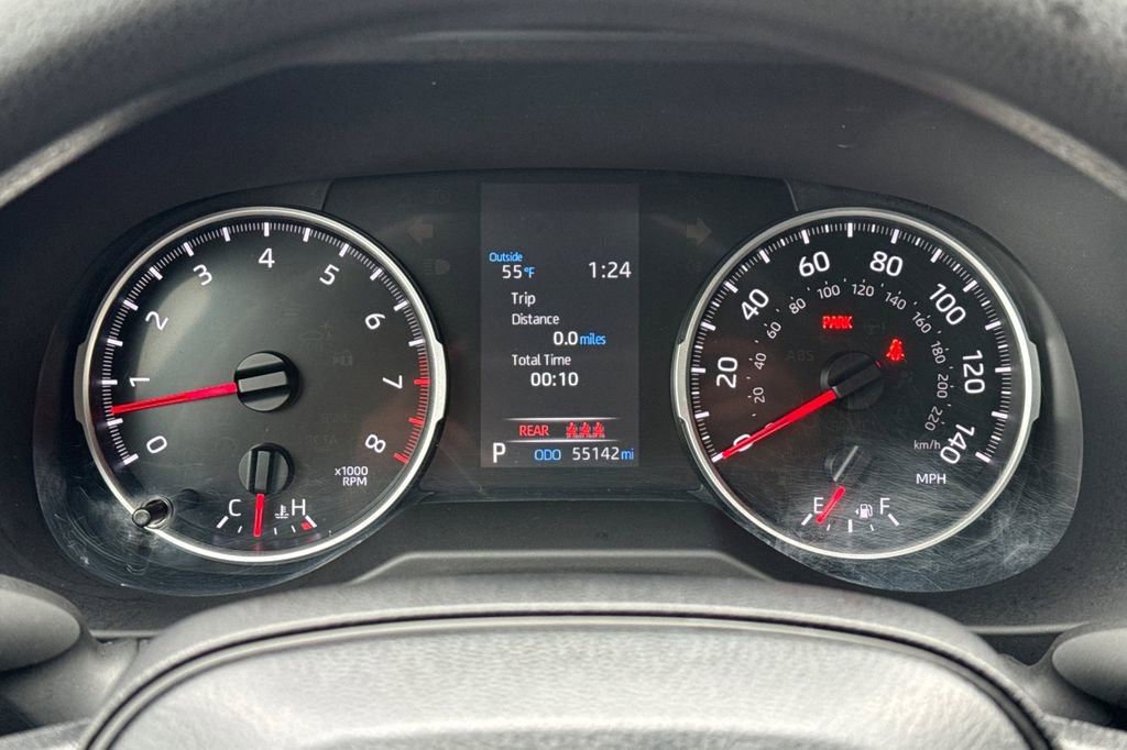 Used 2022 Toyota RAV4 LE image 26