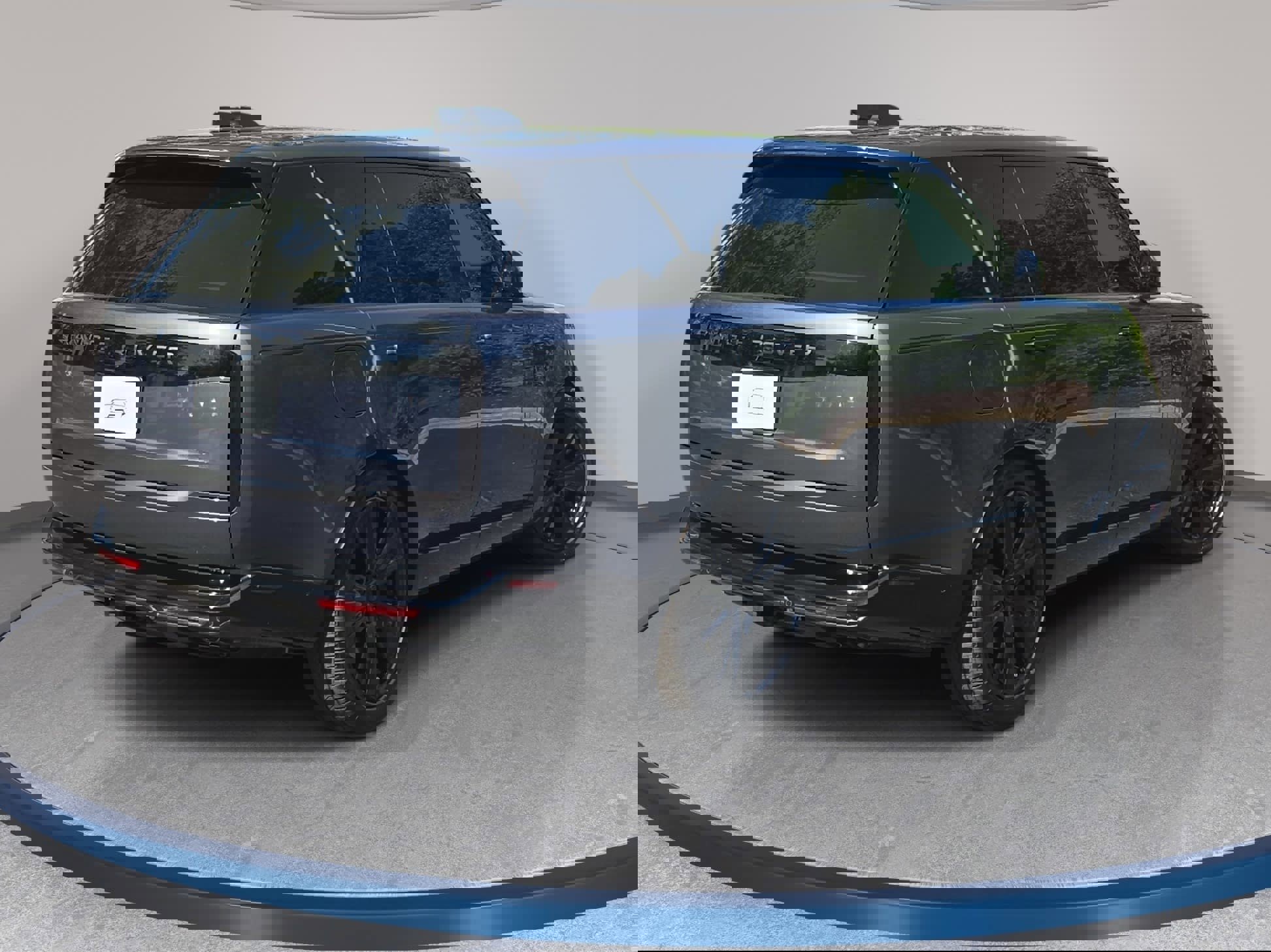 New 2026 Land Rover Range Rover Long Wheelbase SE image 5