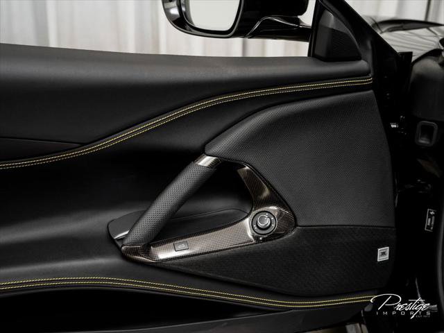 Used 2022 Ferrari 812 GTS RWD image 33