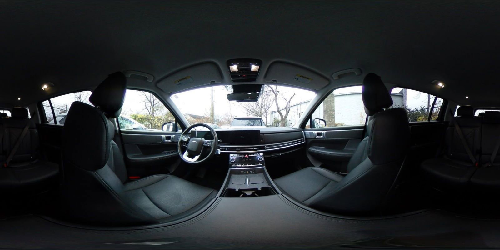 Used 2025 Hyundai Santa Fe SEL image 43