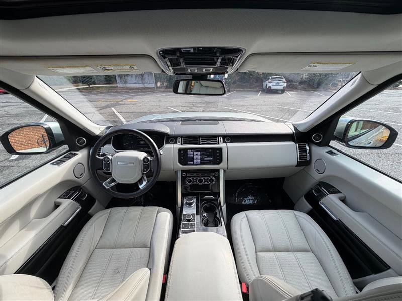 Used 2014 Land Rover Range Rover HSE AWD/4WD image 34
