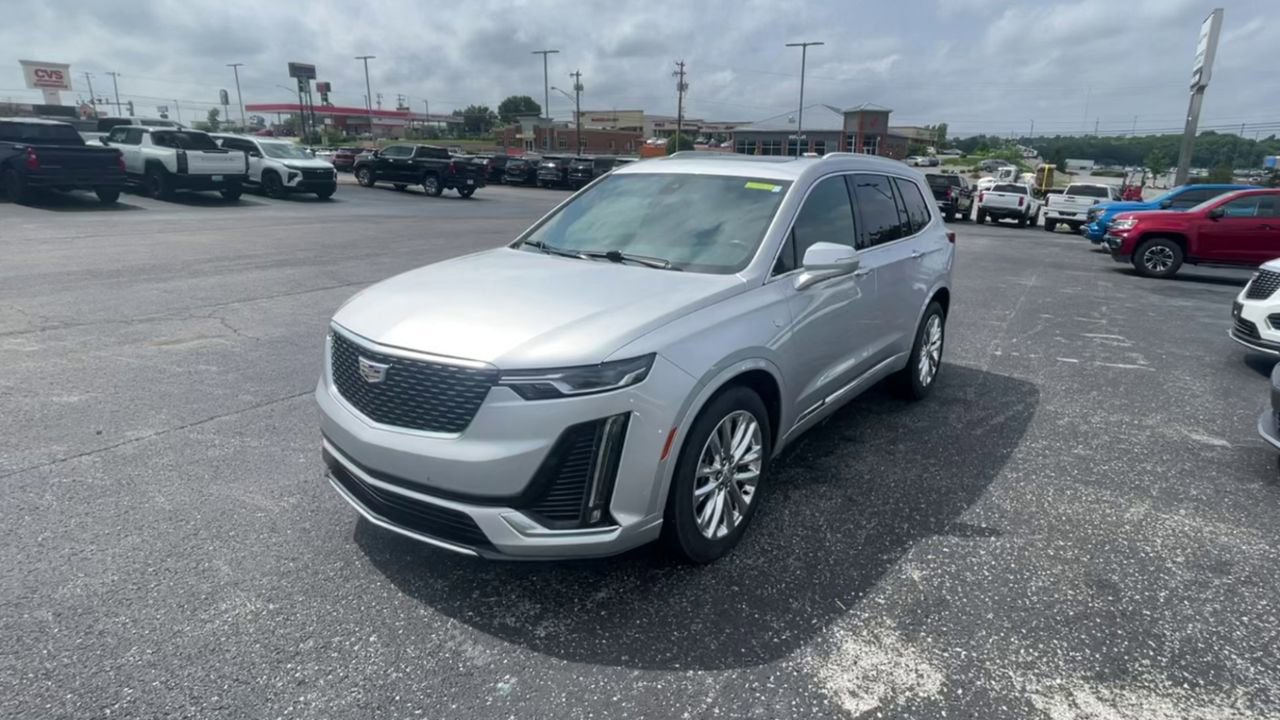 Used 2020 Cadillac XT6 Premium Luxury FWD image 5