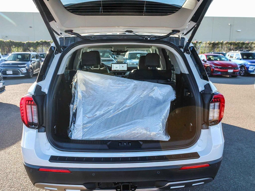 New 2026 Ford Explorer Active w/ Active Comfort Package RWD image 26