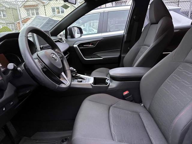 Certified 2023 Toyota RAV4 SE image 13