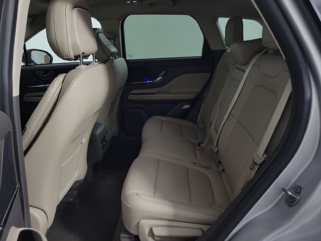 Certified 2020 Lincoln Corsair FWD w/ Premium Package image 13